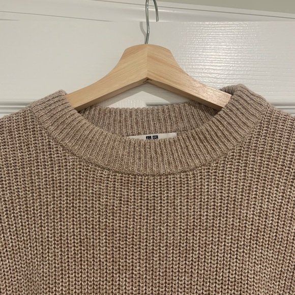 Large Natural cream Women’s Woven Sweater - Picture 2 of 4